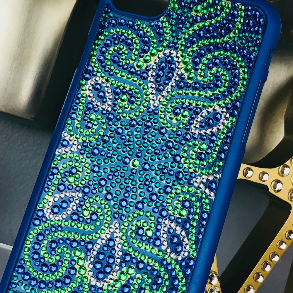 Bling Rhinestone iPhone 7 Case - Picture 2 of 8